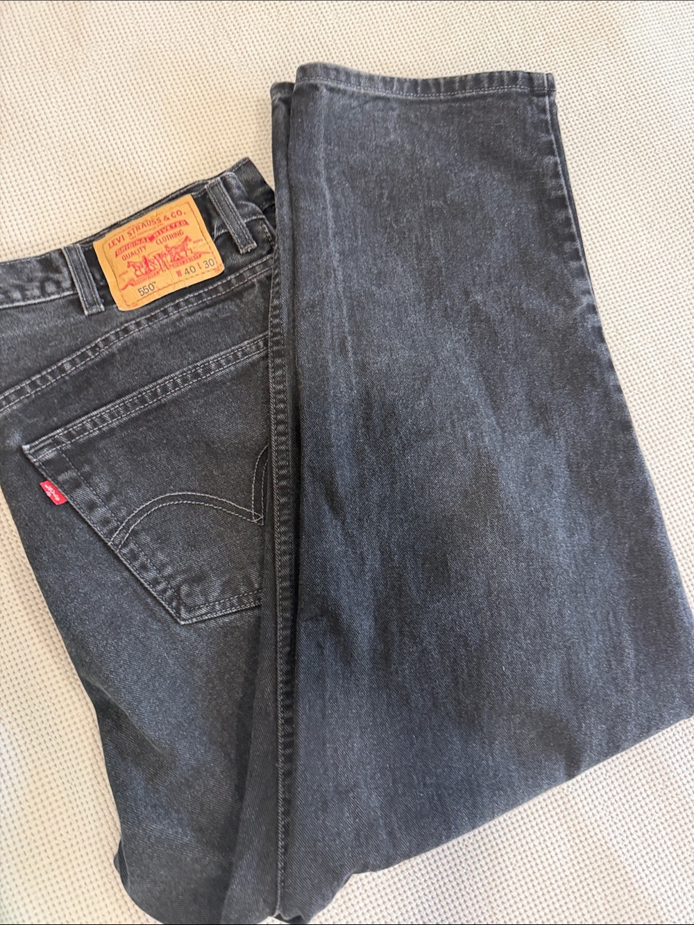 Levi's Men's Dark Gray Relaxed Straight Jeans 550 W40 L30